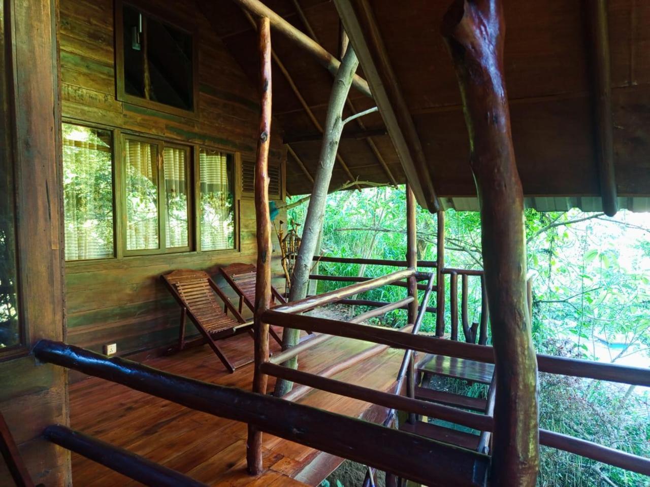 Jungle Face Inn Ella Luaran gambar